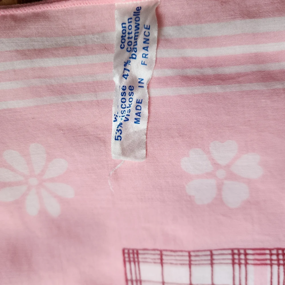 VINTAGE Cottagecore Pink Floral Plaid Scarf Handkerchief 21in x 21in‎